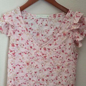 Fair Haven Pink Floral Ruffle Sleeve Blouse – Size M